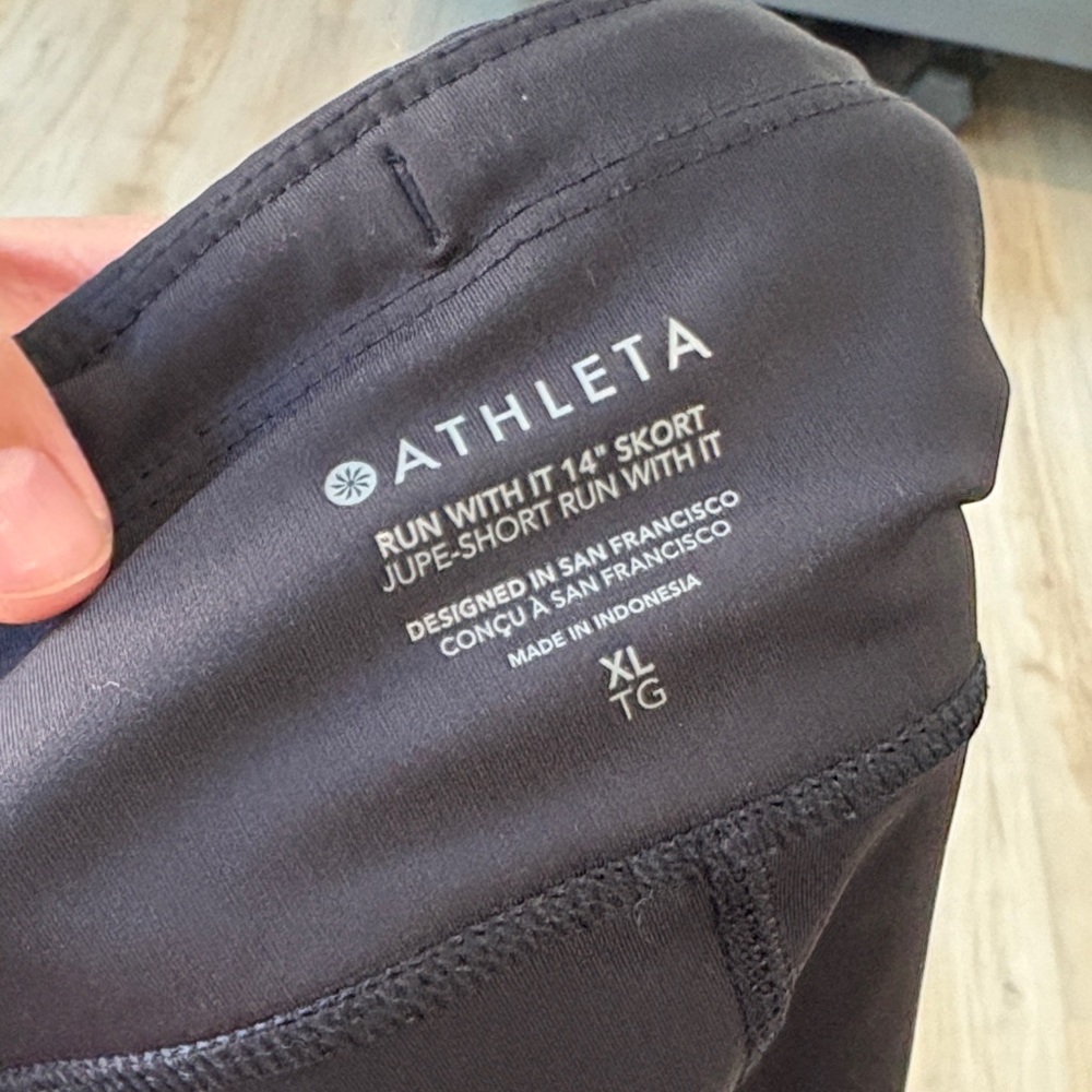 Athleta Run With It Skort Size XL Black Tennis Pickleball Golf Skirt - Picture 7 of 7